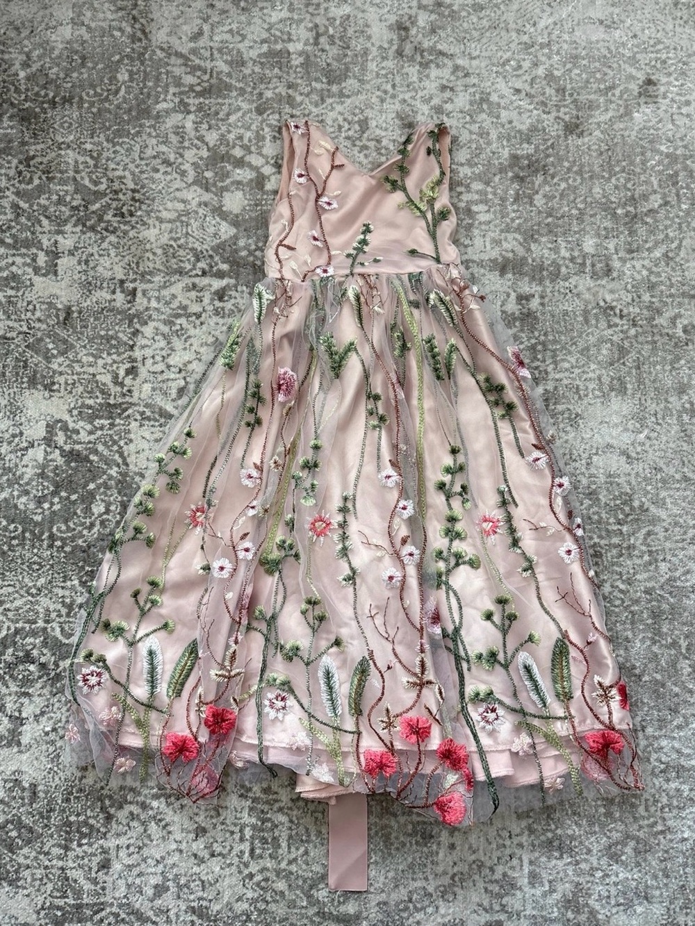 Girls' Pink Floral Embroidered Flower Girl/Junior Bridesmaid Dress